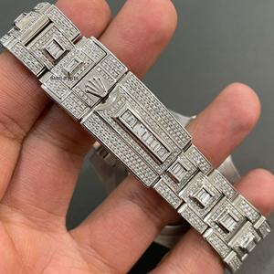 Reloj de Lujo Antiguo con Incrustaciones de Moissanita, Estilo Hip Hop, de Acero Inoxidable Plateado, con Esfera de Cristal de 20mm - Product Image 2