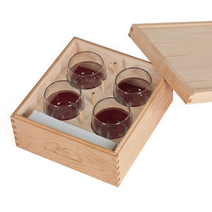 Set de Degustación en Caja de Madera con 4 Vasos de Whisky, Cuaderno y Bolígrafos Incluidos, Madera de Arce - Product Image 1