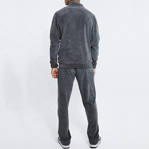Chándal de terciopelo para hombre de última llegada de la mejor fabricación en ropa activa de alta calidad, chándal de terciopelo único cómodo y suave - Product Image 1