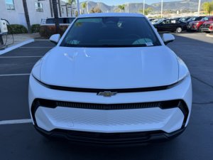 Chevrolet Equinox EV LT1 Eléctrico FWD 2025 Usado en Buen Estado - Product Image 2