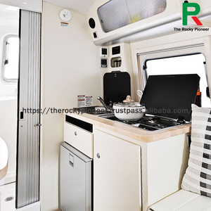 OEM en Chine : Caravane (camper) de voyage avec un cadre unique et nostalgique offrant un intérieur spacieux et une touche de luxe - Product Image 6