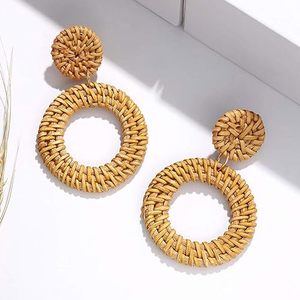 Boucles d'oreilles en rotin naturel pour femmes du Vietnam-Respectueux de l'environnement, parfait pour les bijoux et la mode, prix de gros, Offre Spéciale 2024 - Product Image 2