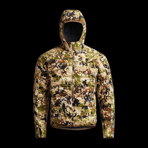 Veste de chasse isolée coupe-vent avec imprimé camouflage et coupe réglable conçue pour la chaleur et la mobilité à l'extérieur - Product Image 1