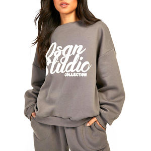 Nouveau style de survêtements pour femmes avec logo personnalisé et impression bouffante Ensemble 2 pièces/survêtements de sport pour femmes en impression bouffante - Product Image 4