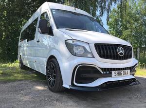 Autocaravana de Lujo Personalizada Sprinter Benz 3500, Moderna, 4x4, Plegable para 4 Personas, Precio Accesible - Product Image 6