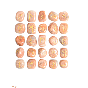 Vente en gros de pierres de lune pêche Rune Set Style Feng Shui Cristaux de guérison gravés pour Divination Chakra Énergie Travail Croissance spirituelle - Product Image 3