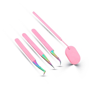 Pinces à cils en acier inoxydable de qualité professionnelle, autoclavables et faciles à désinfecter sans perdre leur finition - Product Image 4