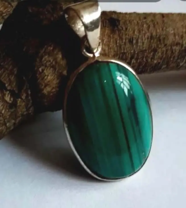 925 Sterling Silver Attractive Green Bended Jasper Oval Shape Stone Pendant New Stylish Bezel Set Pendant For Promotion Gift