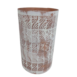 Porte-bougie rond en cuivre antique en fer moderne, décoration de Noël blanche faite à la main pour le salon et la décoration intérieure - Product Image 2