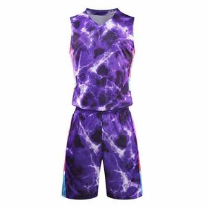ชุดบาสเก็ตบอล OEM ไซส์ใหญ่ น้ำหนักเบา ผลิตจากโพลีเอสเตอร์ 100% แห้งเร็ว ระบายอากาศได้ดี พิมพ์ลายตามสั่ง ป้องกันแบคทีเรีย ป้องกันรังสียูวี - Product Image 1