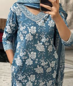 Derniers designs indiens traditionnels modernes Tenue de fête afghane en coton pour femmes de fournisseur indien - Product Image 3