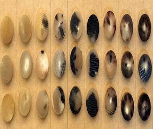 100% boutons en corne de buffle de qualité supérieure naturelle bouton vierge vierge d'Inde pour l'artisanat naturel de l'industrie des vêtements - Product Image 1