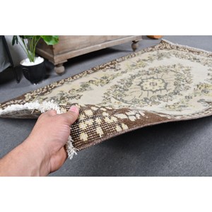 Tapis en laine marron beige antique de 3.6x6.7 pieds Design patchwork turc vintage tissage plat en latex pour la décoration de salon pour les adolescents - Product Image 3