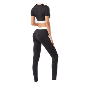 Conjunto Deportivo Ecológico de Shorts de Cintura Media y Sujetador Deportivo a Juego, Estilo Atlético, Esencial para Cualquier Actividad, TELA INTELIGENTE - Product Image 3