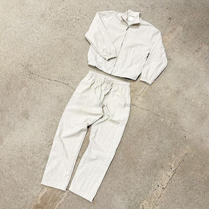 Vestes zippées imperméables coupe-vent personnalisées et pantalon de jogging baggy en nylon Ensemble survêtement coupe-vent léger - Product Image 1