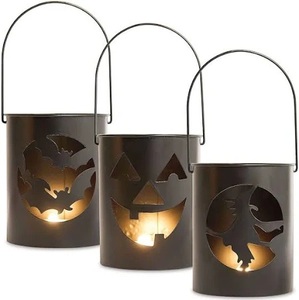 Porte-bougie en métal pour Halloween avec motif de toile d'araignée, crâne et fantôme découpés, en fer durable pour une ambiance effrayante en intérieur ou en extérieur - Product Image 5