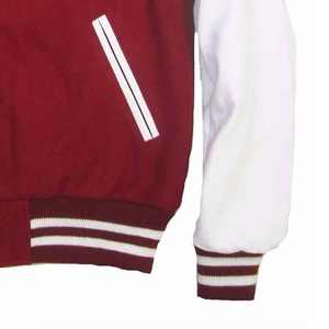 Chaqueta Universitaria Clásica de Lana con Cuello Alto y Logotipo Bordado Personalizado en la Parte Delantera - Chaqueta Universitaria de Invierno para Hombre - Product Image 5