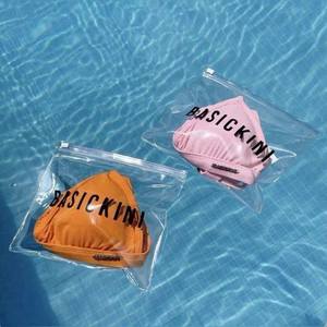 กระเป๋าเครื่องสำอางใสกันน้ำพิมพ์ลายโฮโลแกรมสีชมพูแบบซิป PVC พร้อมโลโก้สั่งทำสุดหรู สำหรับใส่เครื่องประดับ ชุดว่ายน้ำบิกินี่ หรือของใช้ชายหาด - Product Image 5