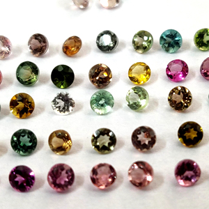 Turmalina Multicolor Natural, Corte Redondo, Facetada de 3mm - Turmalina Multicolor Suelta - Product Image 1