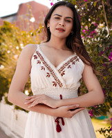Robe longue de soirée pour femme en viscose brodée de luxe léger, style estival, avec bretelles spaghetti et volants