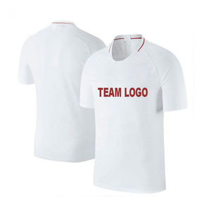 Camiseta de fútbol personalizada de alta calidad, camiseta de fútbol por sublimación y uniforme corto para hombre, camiseta sublimada de fútbol 2025 OEM - Product Image 6