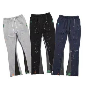 กางเกงผ้าฟลีซสเวตเตอร์หลายกระเป๋าแนวสตรีทสำหรับผู้ชายกางเกงผ้าขนแกะหลากสีแยกด้านล่างมีกระเป๋าพิมพ์ลายแบบตามสั่ง - Product Image 1