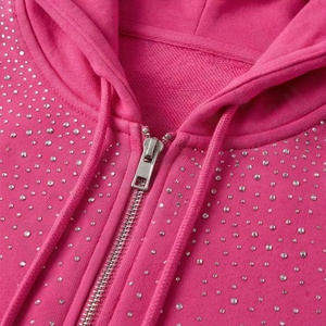 Conjunto Deportivo de Dos Piezas con Logotipo Personalizado al por Mayor, Sudadera con Capucha y Bolsillo con Cremallera Decorado con Pedrería, Chándal 100% Algodón - Product Image 4