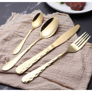 Lujoso juego de cubiertos forjados a mano chapados en oro Diseño de tendencia elegante para cocina de restaurante Cubiertos de mesa de lujo - Product Image 2