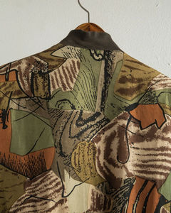 Blouson Bomber d'Hiver en Satin Sublimé Jungle Cameo, Imperméable et Coupe-Vent, Prix de Gros Raisonnables, Coupe Classique, Bordures Assorties - Product Image 5