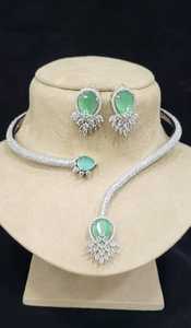 เครื่องประดับเพชรเงางามชุดเครื่องประดับโชคเกอร์คริสตัลหรูหราชุดเครื่องประดับแฟชั่นชุดสร้อยคอสำหรับงานแต่งงานที่ออกแบบมาสำหรับผู้หญิง - Product Image 2