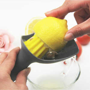 Handmade Portable Lemon Juicer Plastic Citrus <b>Reamer</b> Squeezer - Product Image 3