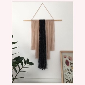 Hilo texturizado grande para colgar en la pared, arte de fibra neutra hecho a mano para espacios domésticos contemporáneos y elegantes - Product Image 5