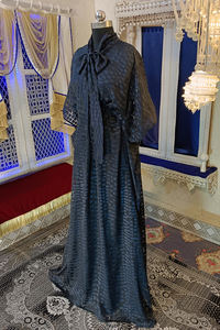 Caftán islámico de diseño gris oscuro y negro - Product Image 2