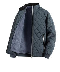 Vestes d'extérieur pour hommes Vestes d'hiver chaudes avec logo personnalisé Vêtements d'extérieur Bubble Puff Vestes d'extérieur pour hommes par tessuto industries - Product Image 1