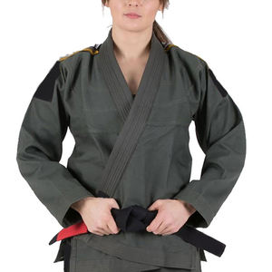 Nouvel Arrivage 2026 – Uniforme de Karaté Unisexe en Coton, Sur Mesure, Léger, avec Short de Sport – Service OEM Disponible – Tenue d'Arts Martiaux - Product Image 2