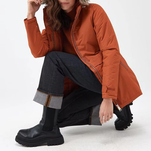 Veste parka pour femme conçue pour une utilisation à long terme et un confort douillet, veste parka pour femme conçue pour la marche en plein air et les jours de neige - Product Image 1