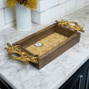 Bandeja de servicio de madera rústica artesanal para el desayuno en la cama, mesas de centro y invitados entretenidos disponibles al mejor precio - Product Image 4