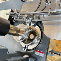 Machine de fabrication de moules à cupcakes jetables entièrement automatique pour muffins et gâteaux en forme de tulipe