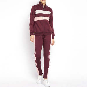 Chándal sólido informal con capucha para mujer, precio barato, superventas, logotipo personalizado 2025, Fitness, correr, transpirable, sostenible - Product Image 1