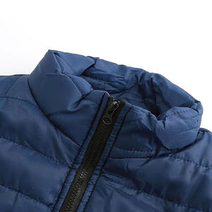 Veste matelassée imperméable sur mesure pour hommes vente en gros de dernière conception de vestes matelassées à fermeture éclair pour hommes - Product Image 4