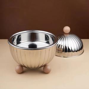 En venta, calentador de alimentos de forma redonda, Color cremoso, recubierto de polvo, hecho a mano, acero inoxidable, tapa de Color plateado - Product Image 1