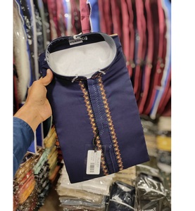 Elegante Ropa Étnica para hombres Soft Reyon Kurta diseñado para un ajuste cómodo y un aspecto elegante - Product Image 1