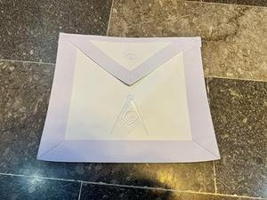 White Masonic Master Mason Apron with <b>Square</b> & Compass & All-Seeing Eye Embroidery <b>Adjustable</b> Belt Freemasonry Regalia - Product Image 3