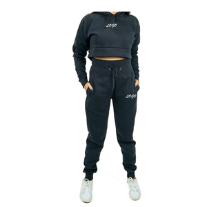 Ensemble de survêtement d'hiver 2 pièces pour femme, coupe courte, confortable et durable, fabriqué au Pakistan - Product Image 6