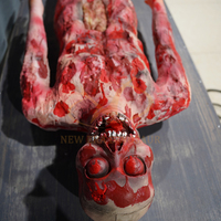 Zombie animatronique réaliste de salle d'évasion d'horreur pour les centres commerciaux espaces publics écoles capteur infrarouge en métal d'intérieur pour le thème