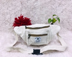 Riñonera de cáñamo estampada hecha a mano por diseñador, bolsos cruzados unisex de algodón con cinturón ajustable, bolsos casuales de viaje - Product Image 4
