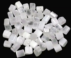 Vente en gros de pierre dégringolée de cristal de sélénite Reiki Chakra pierre précieuse Agate galet avec gravure sculptée Technique de guérison - Product Image 2