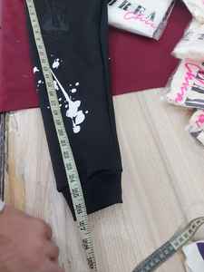 เสื้อฮู้ดผ้าไหมผ้าฝ้าย100% สำหรับผู้ชายดีไซน์เฉพาะสำหรับฤดูใบไม้ร่วงสั่งขั้นต่ำ2ชิ้น - Product Image 4