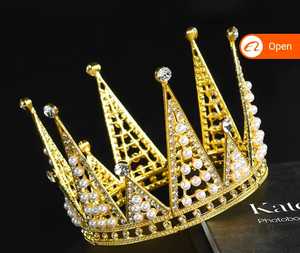 Tiara Navideña de Metal Dorado de Diseño Moderno para Decoración del Hogar, Regalo, Exhibición, Adorno Festivo para Fiestas de Cumpleaños - Product Image 4