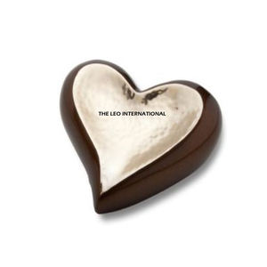 โกศโลหะทำมือรูปหัวใจสำหรับใส่ขี้เถ้าสัตว์เลี้ยงพร้อมอุปกรณ์สำหรับงานศพ - Product Image 5